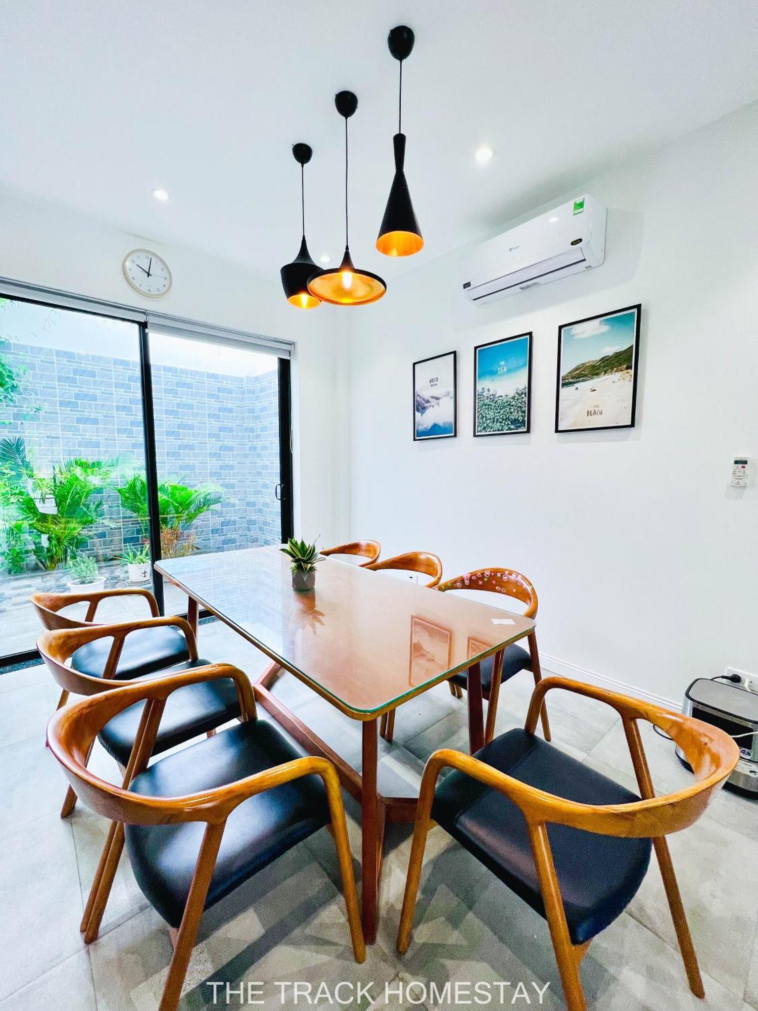 The Track Homestay - Near Bai Dai Beach Cam Lam المظهر الخارجي الصورة